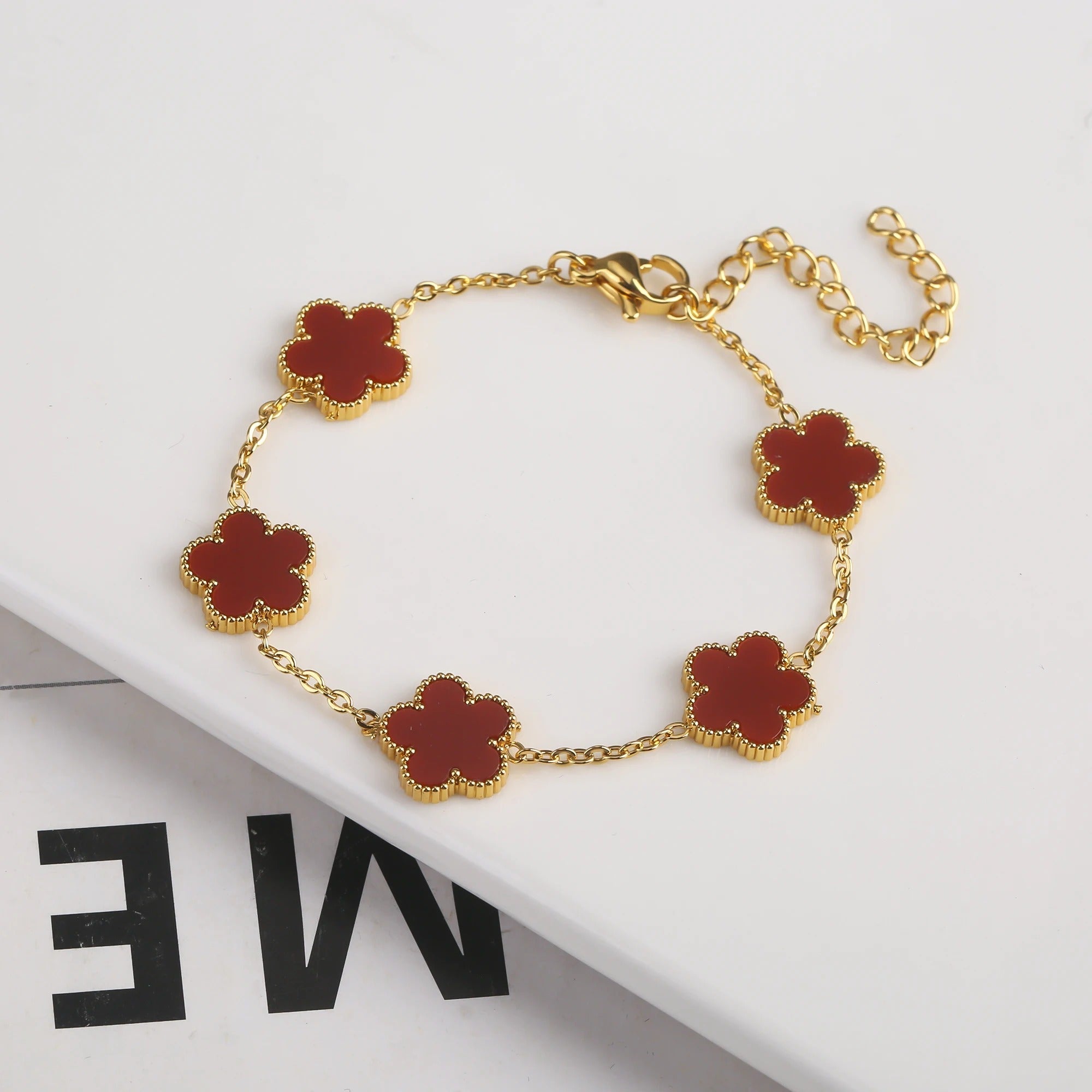 TRÉBOL | Pulsera Roja