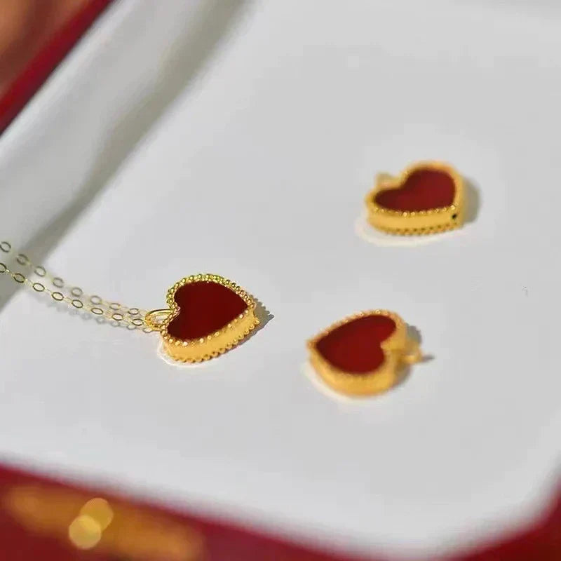 Collar en Forma de Corazón - Dorado